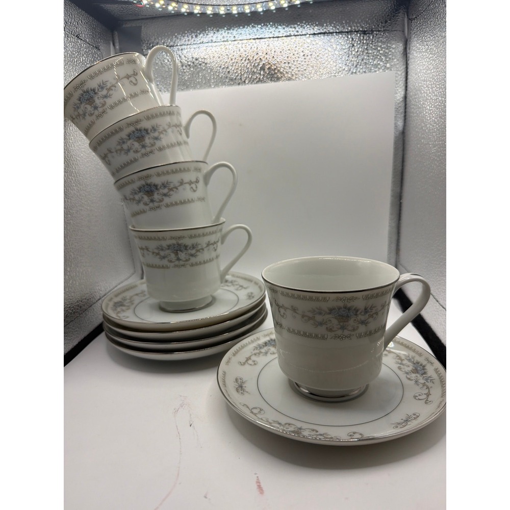Set of 5 Wade Fine China Diane Tea Cups & Saucers Japan Blue Flower PlatinumTrim